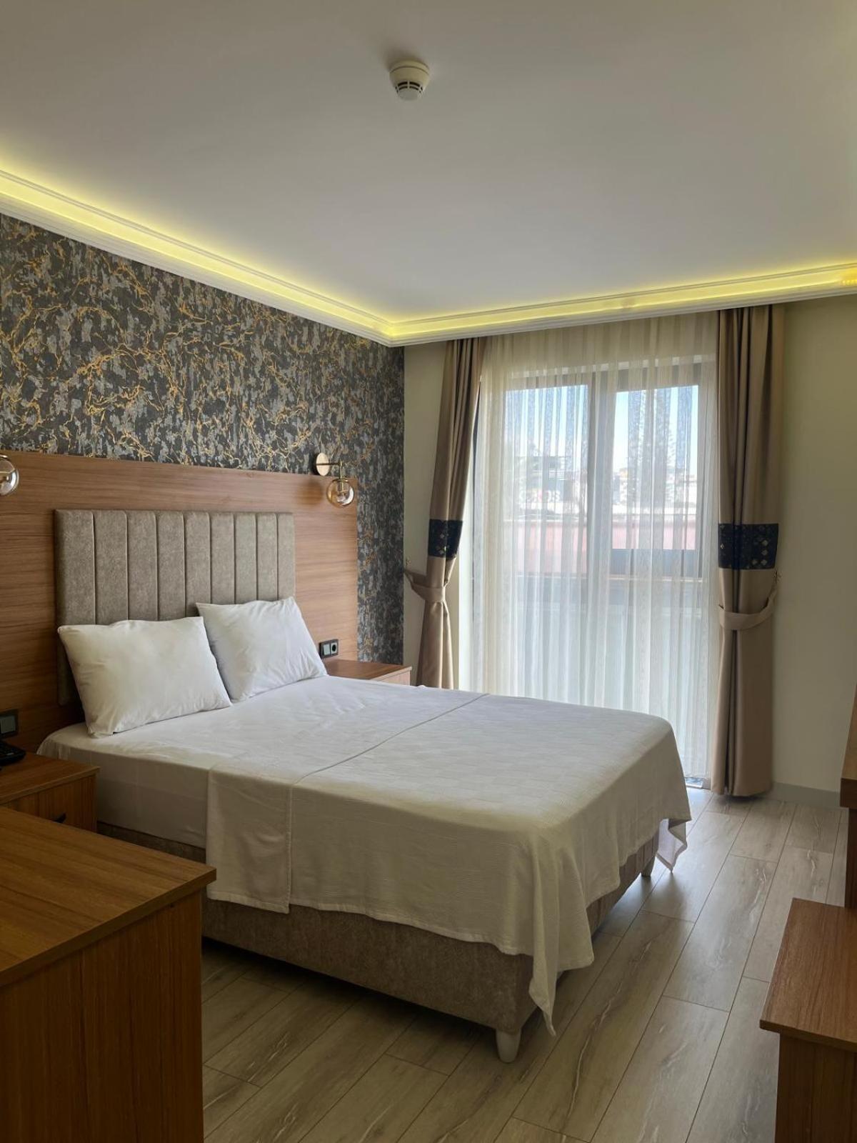 Golden Lux Hotel Antalya Zewnętrze zdjęcie